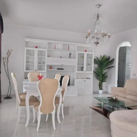 Casa Di Tina Guest house *